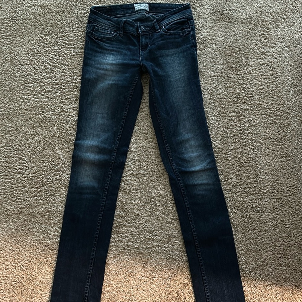 Brand new Aeropostale women’s size 0 Bayla skinny jeans